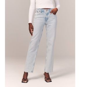 Abercrombie Women's Low Rise 90s Straight Jean 26
